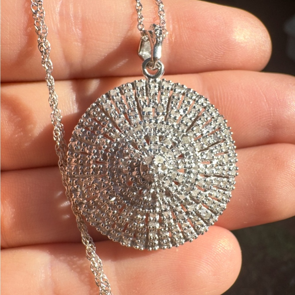 Hich end solid sterling genuine diamond necklace $1200
